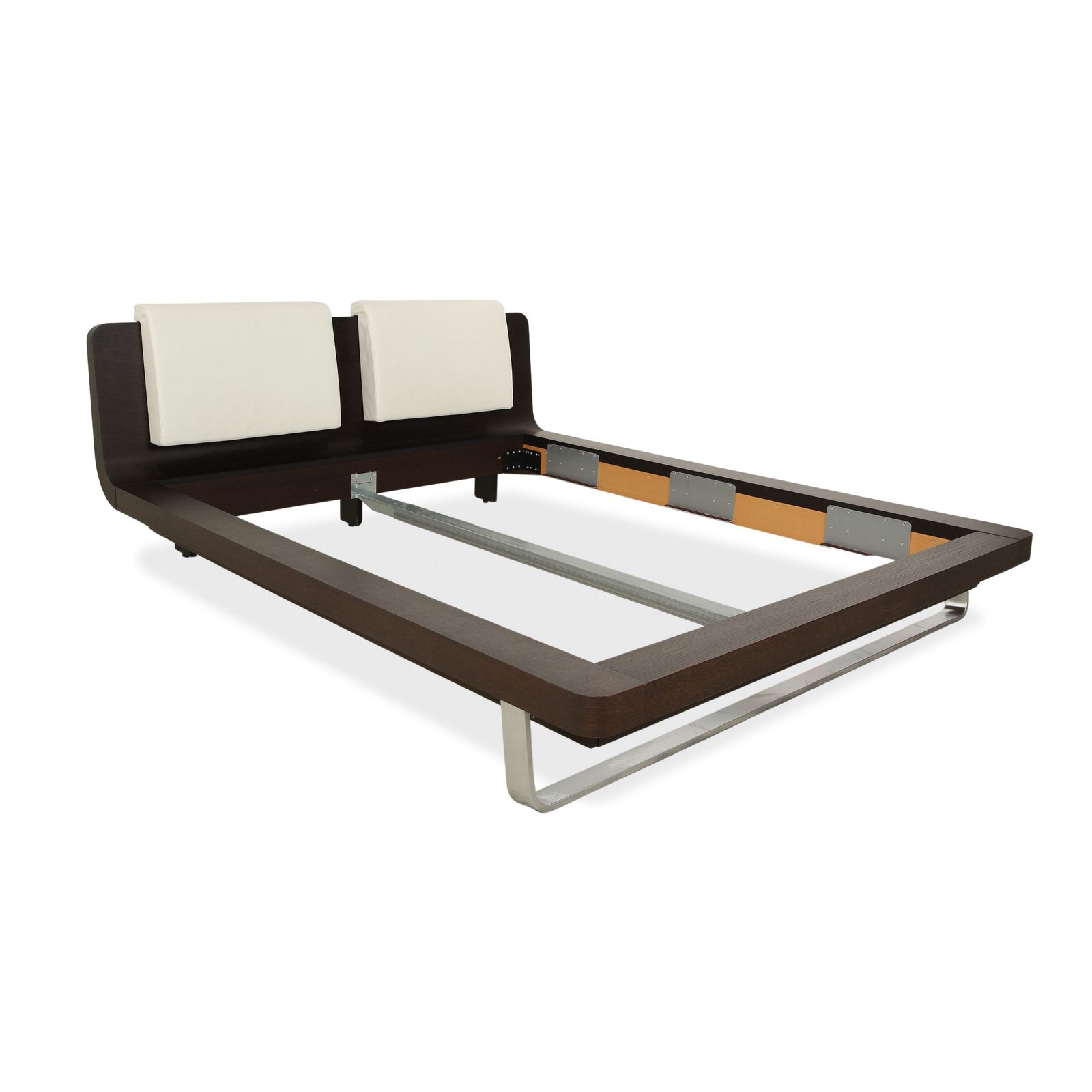Lit Hülsta Tamis en bois et cuir brun foncé 160x200, tables de chevet photo for sale