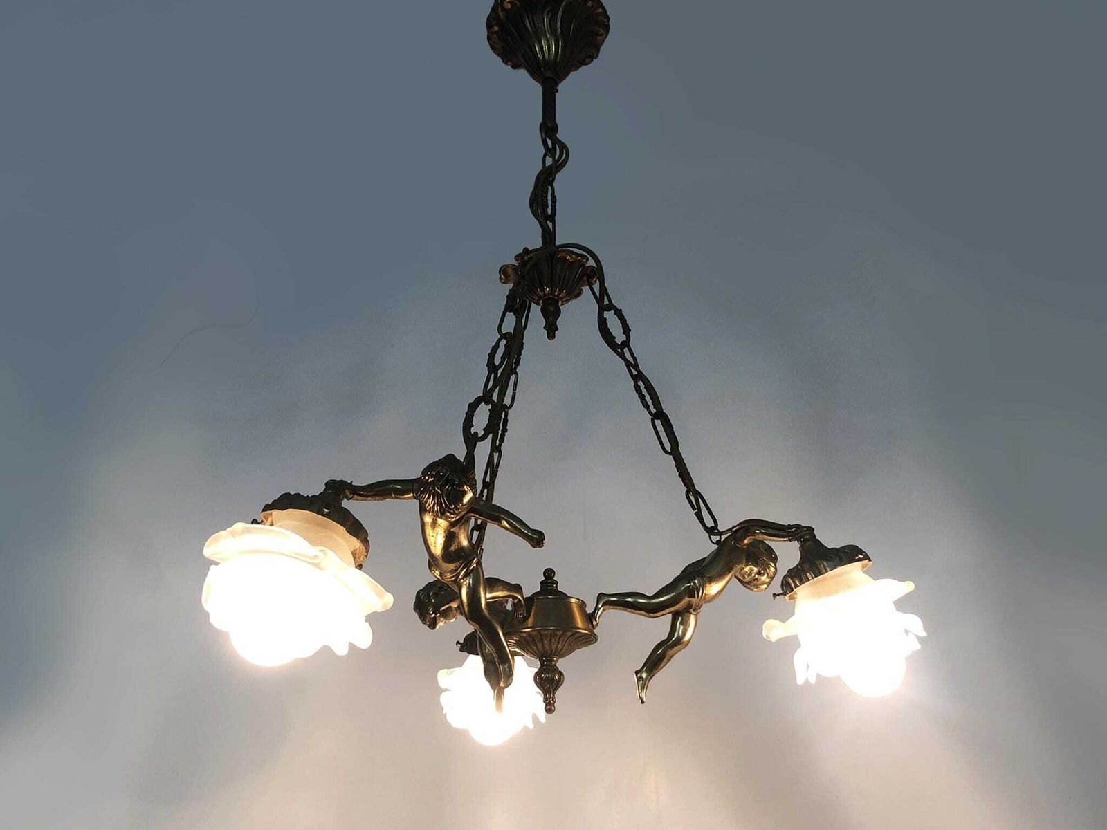 Stunning 3 Light Cherub Chandelier With Rose Shaped Tulip Shades. 1960s photo furniture