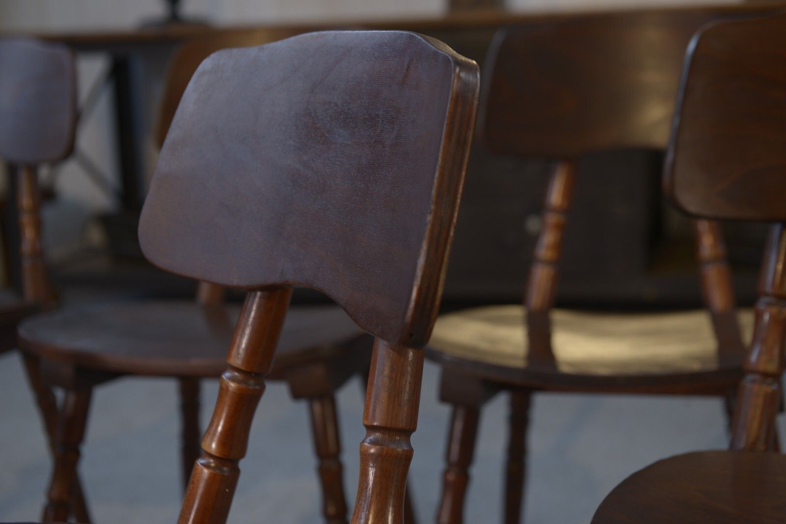 Set Of 7 Oak And Beech Plywood Chairs photo vintage