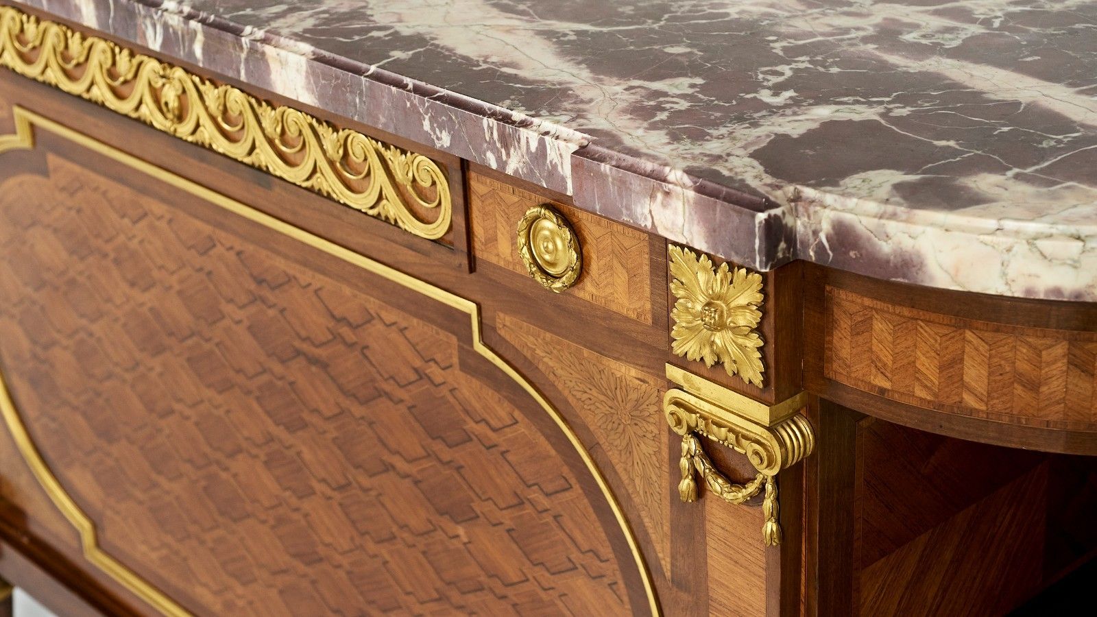 Louis XVI Style Line Made Around 1830 By The Maison Krieger photo vinterior
