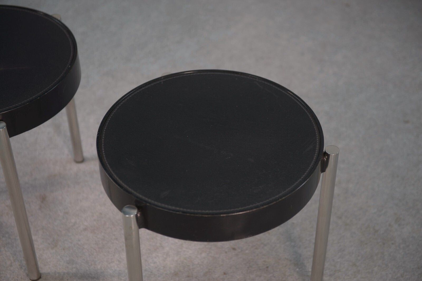 Pair Of Side Tables By Tavolino Brighella For Zanotta 1980's photo vintage