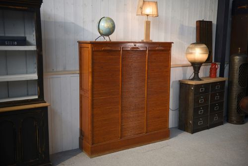 1950's "Au Vieux Chêne" Brand Wooden Shutter Notary Furniture photo Furniture