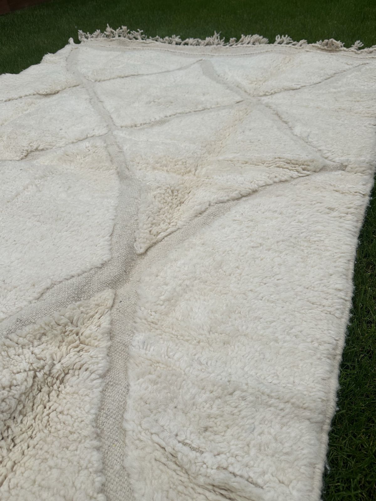 photo vinterior Moroccan Berber Cream Wool Rug Beni Ourain Atlas Carpets