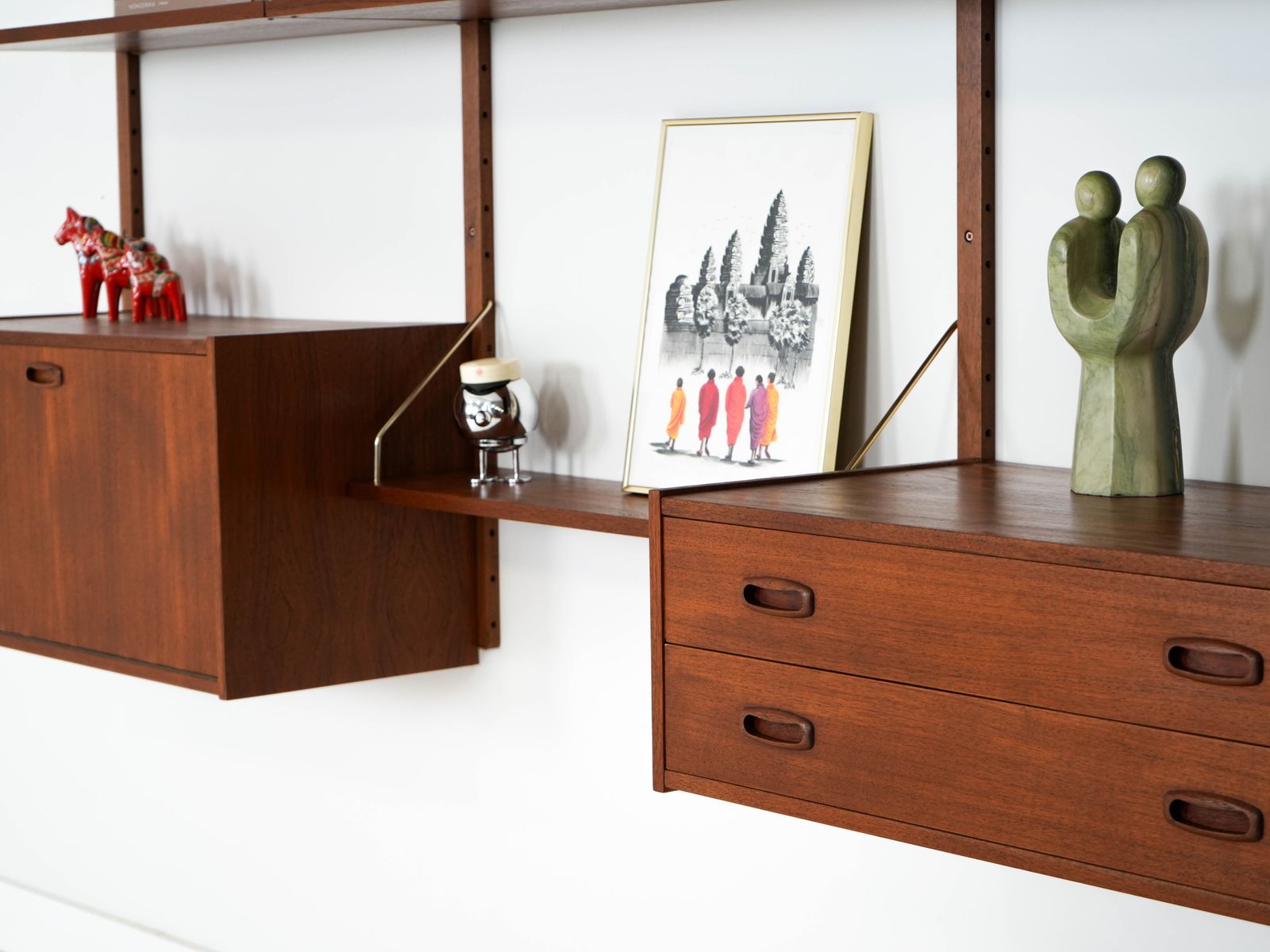 Teakhouten Wandmeubel, Deens Design, Jaren 1960, Vervaardigd In Denemarken photo vinterior