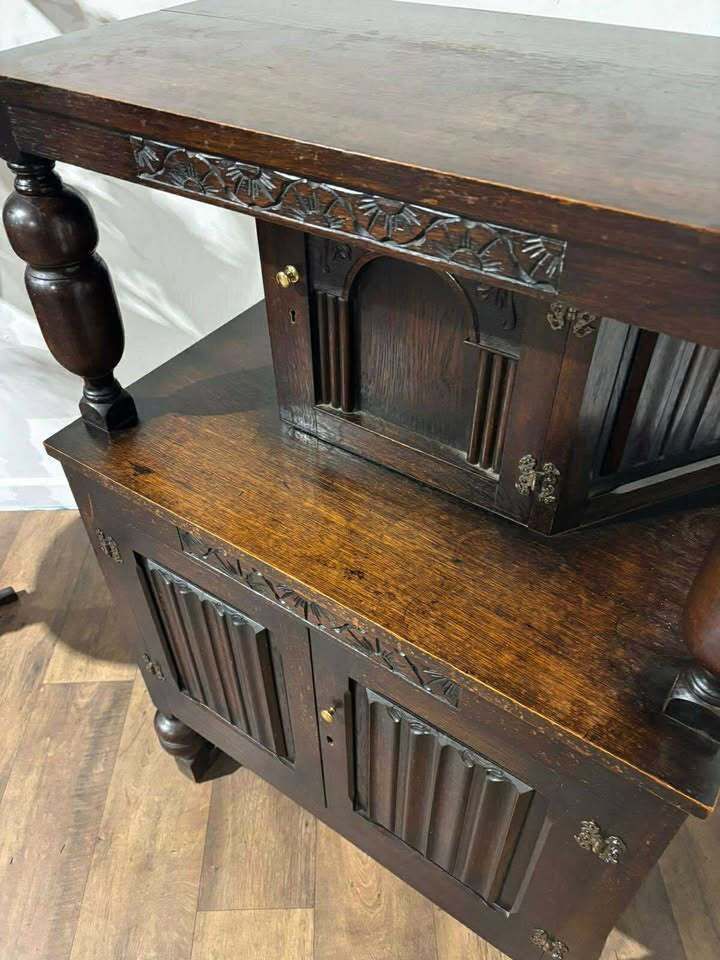Early 20th Century Small Oak Court Cupboard photo Furniture
