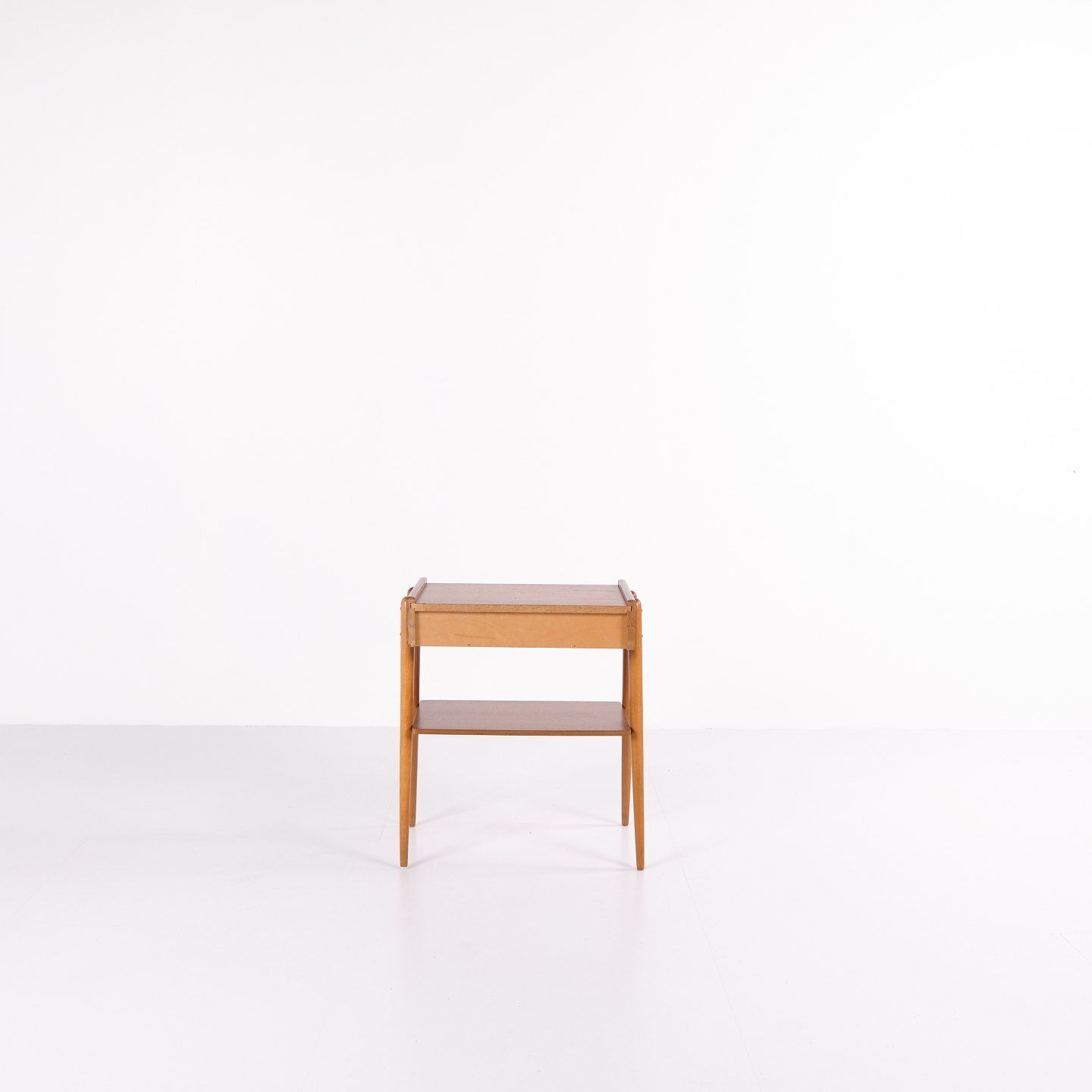 Side/Bedside Table   Teak   Ab Carlström & Co Furniture Factory   Sweden   1950s Good Condition photo for sale