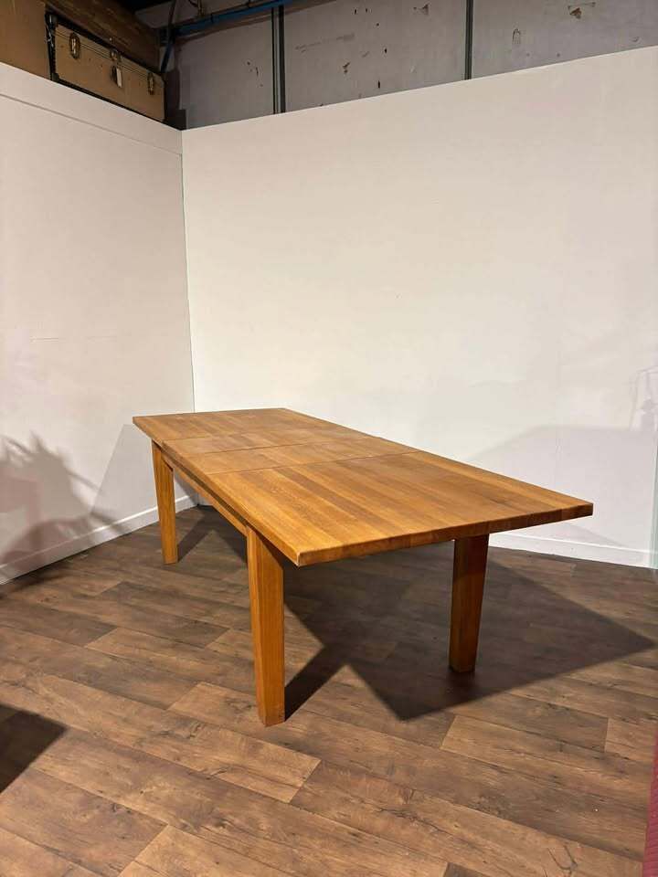 Contemporary Solid Oak Extending Dining Table photo Furniture