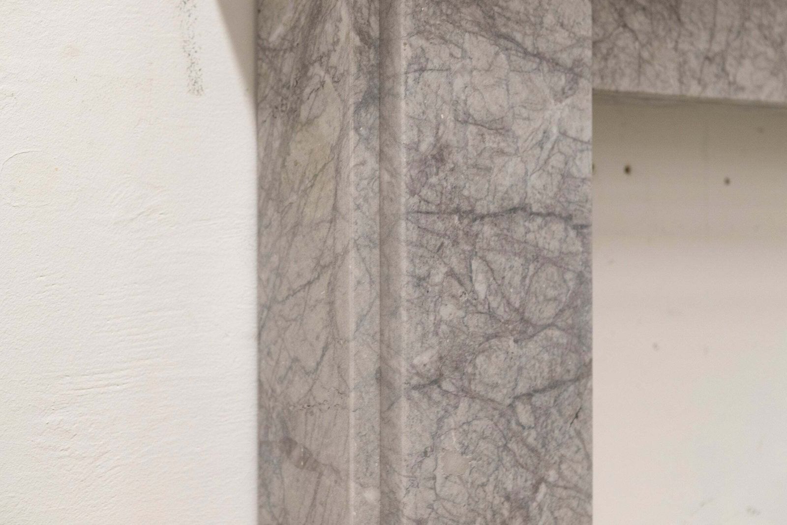 Early Georgian Style Grey Marble Fireplace Surround photo vinterior