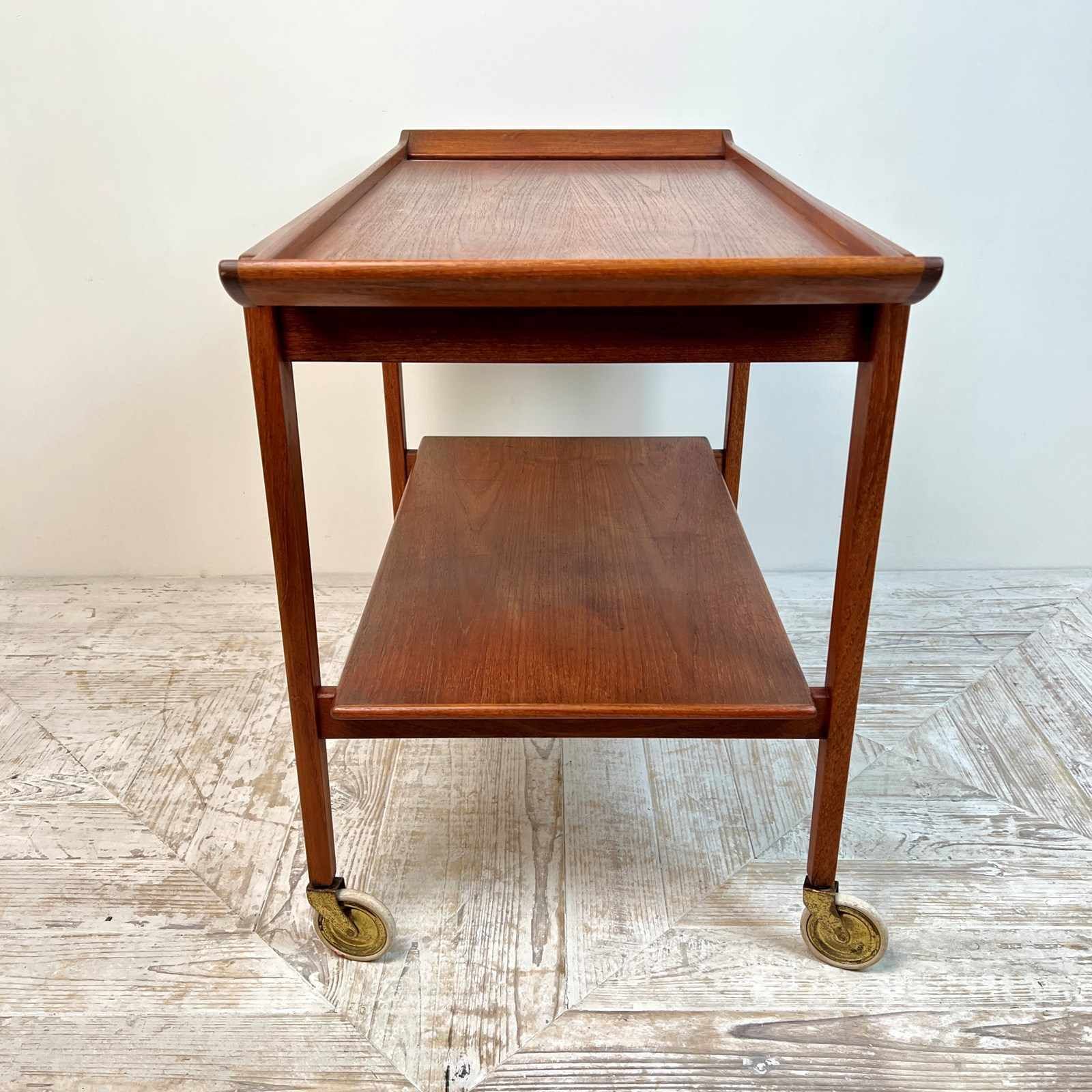 Danish Mcm Tray Top Drinks Trolley By Edvard Kindt Larsen For Soborg Mobler photo buy