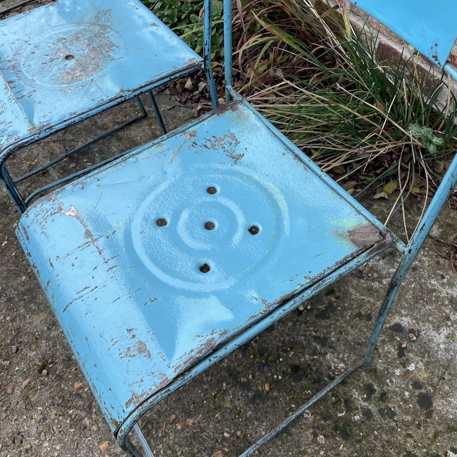 4 X Vintage Indonesian Blue Metal Industrial Stackable Chairs Unique Set Of 4 photo vinterior