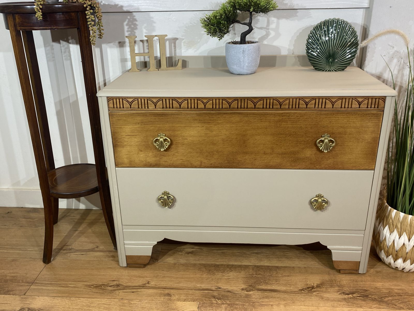 Harris Lebus Drawers photo vinterior