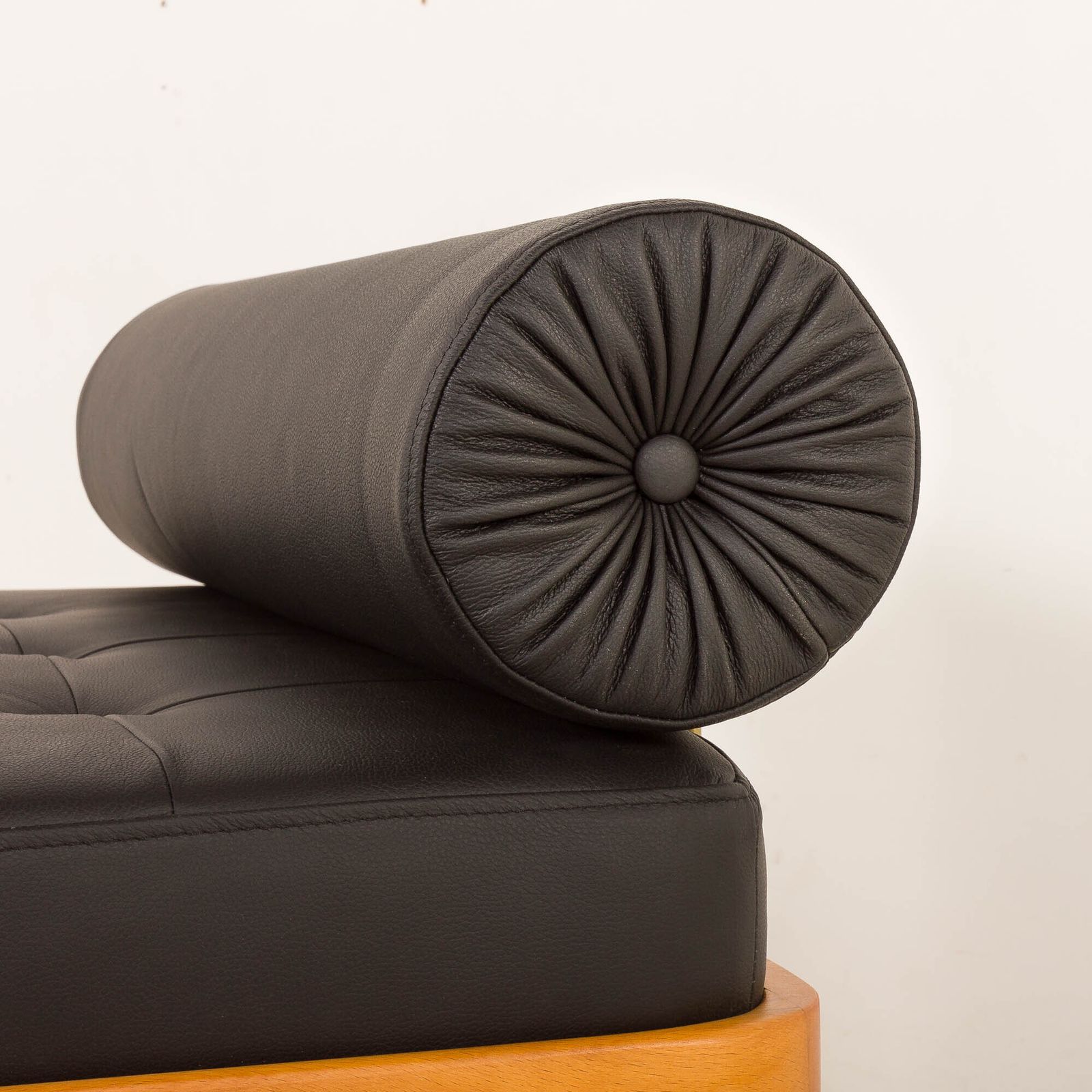 Furniture Danish Mid Century Daybed In Black Leather Attr. To Horsens Mobelfabrik, 1960s photo