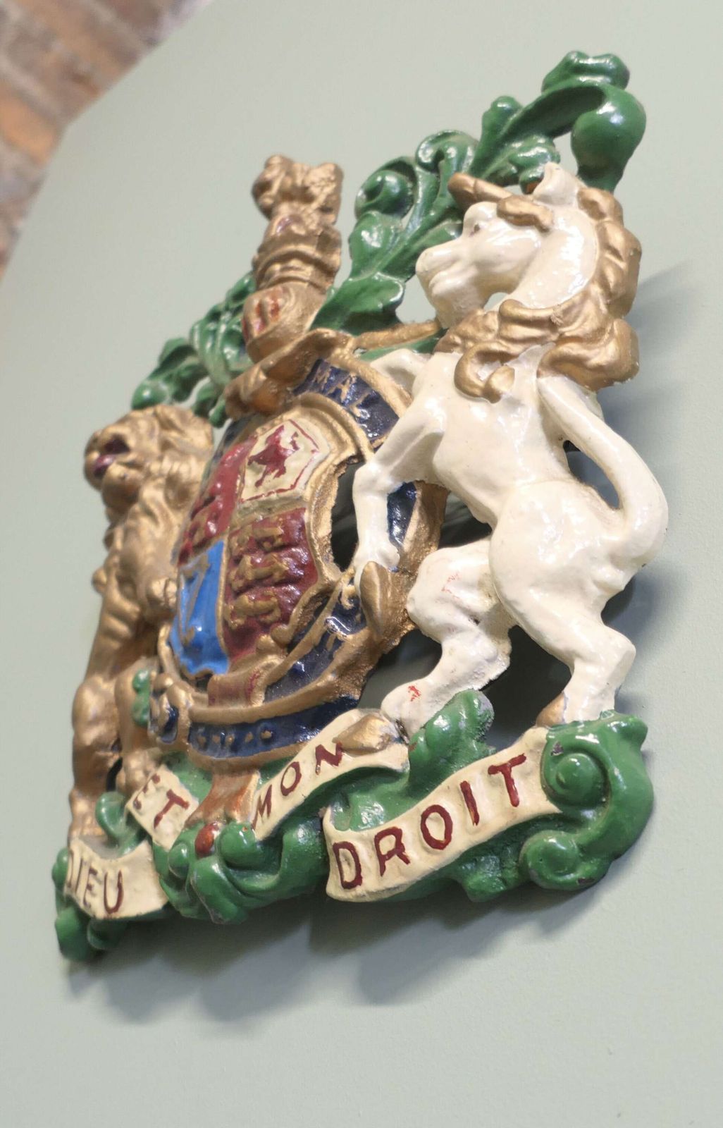Wall Hanging Victorian Cast Iron Royal Coat Of Arms Shield Plaque photo for sale