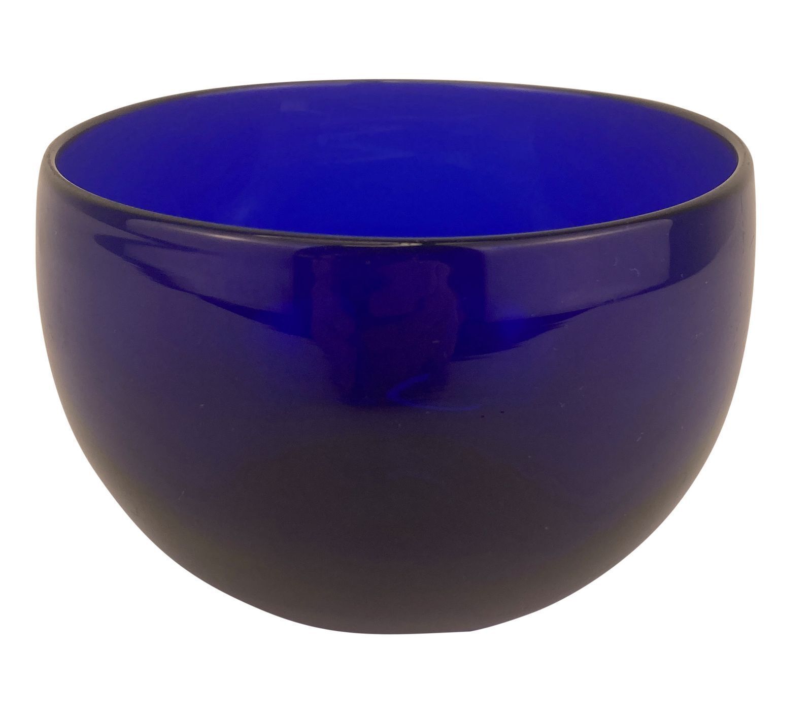 A Set Of Eight XIX Century Bristol Blue Finger Bowls photo furniture