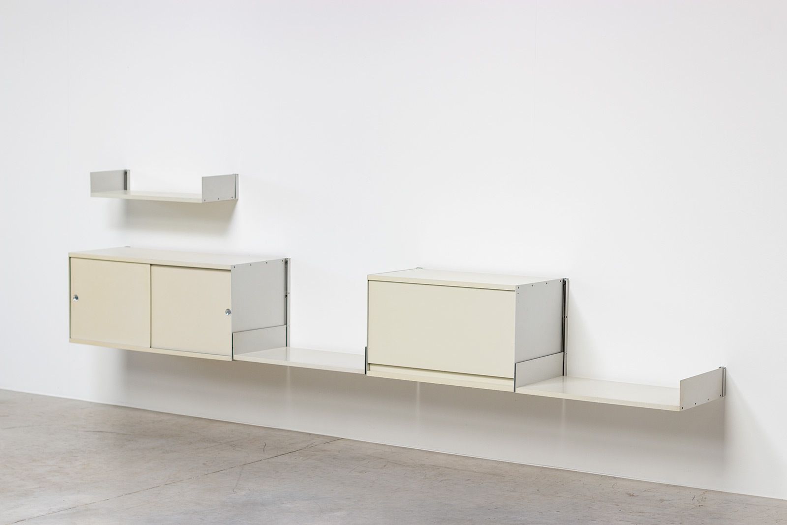 606 Universal System By Dieter Rams For Vitsoe 1960 photo furniture