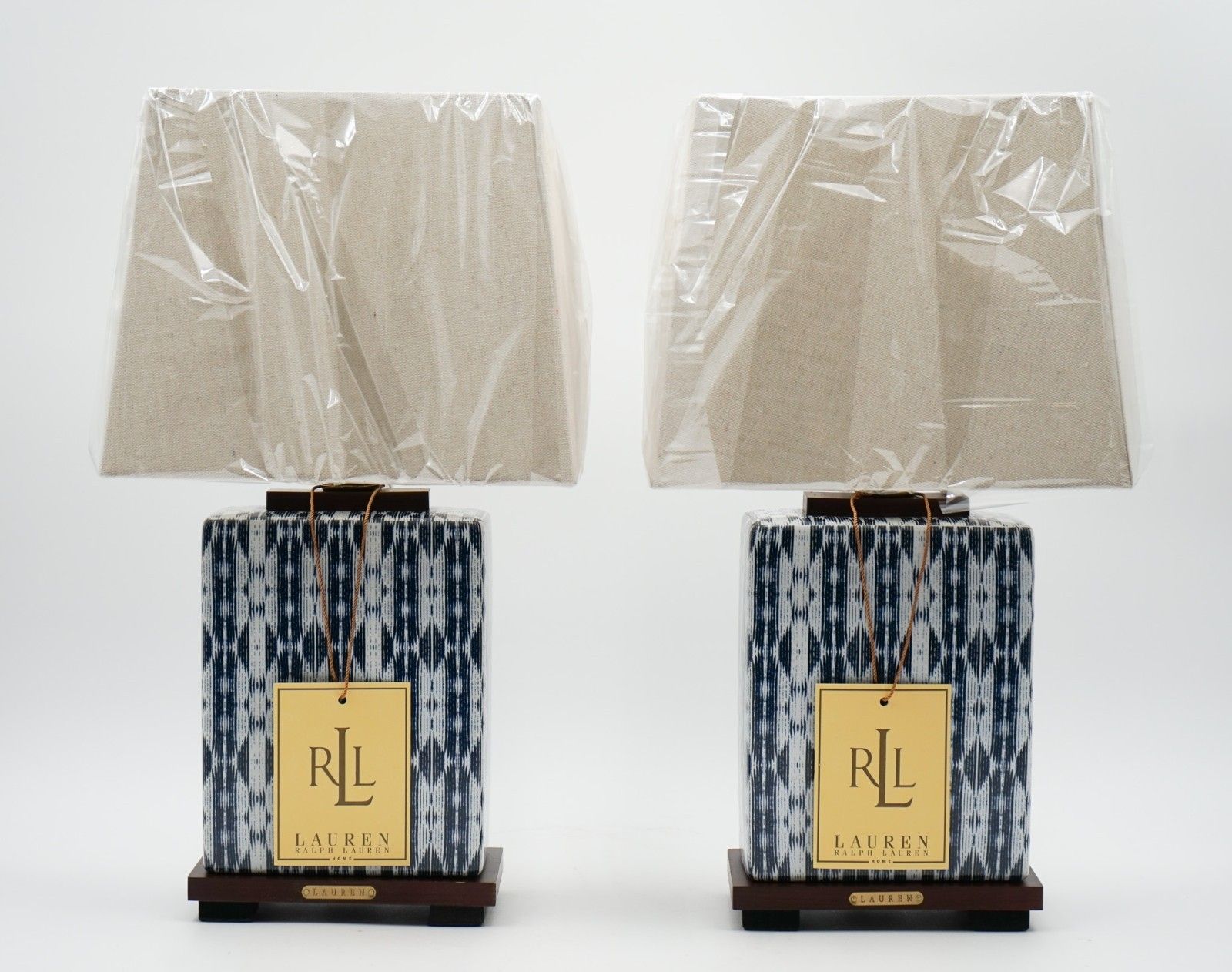 Pair Of Ralph Lauren Ex Display Ceramic Blue Table Lamps Including Shades (1/1) photo furniture