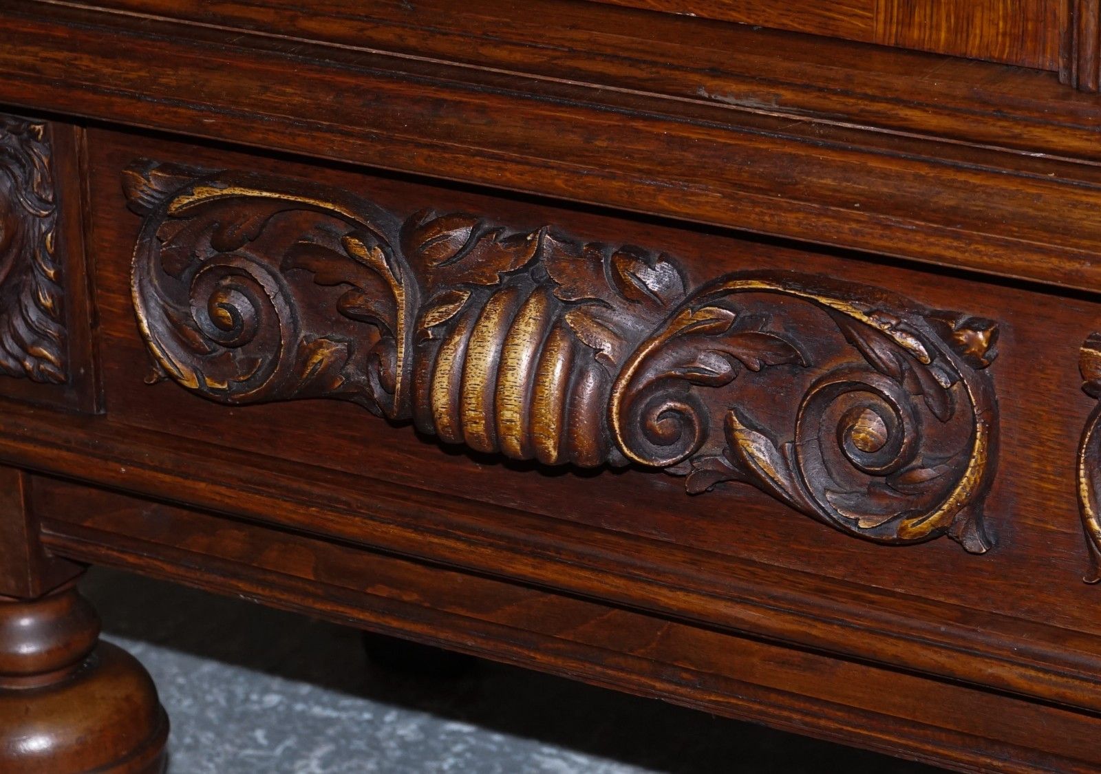 photo vinterior 19th Century Renaissance Style French Carved Walnut Cabinet With Shelves