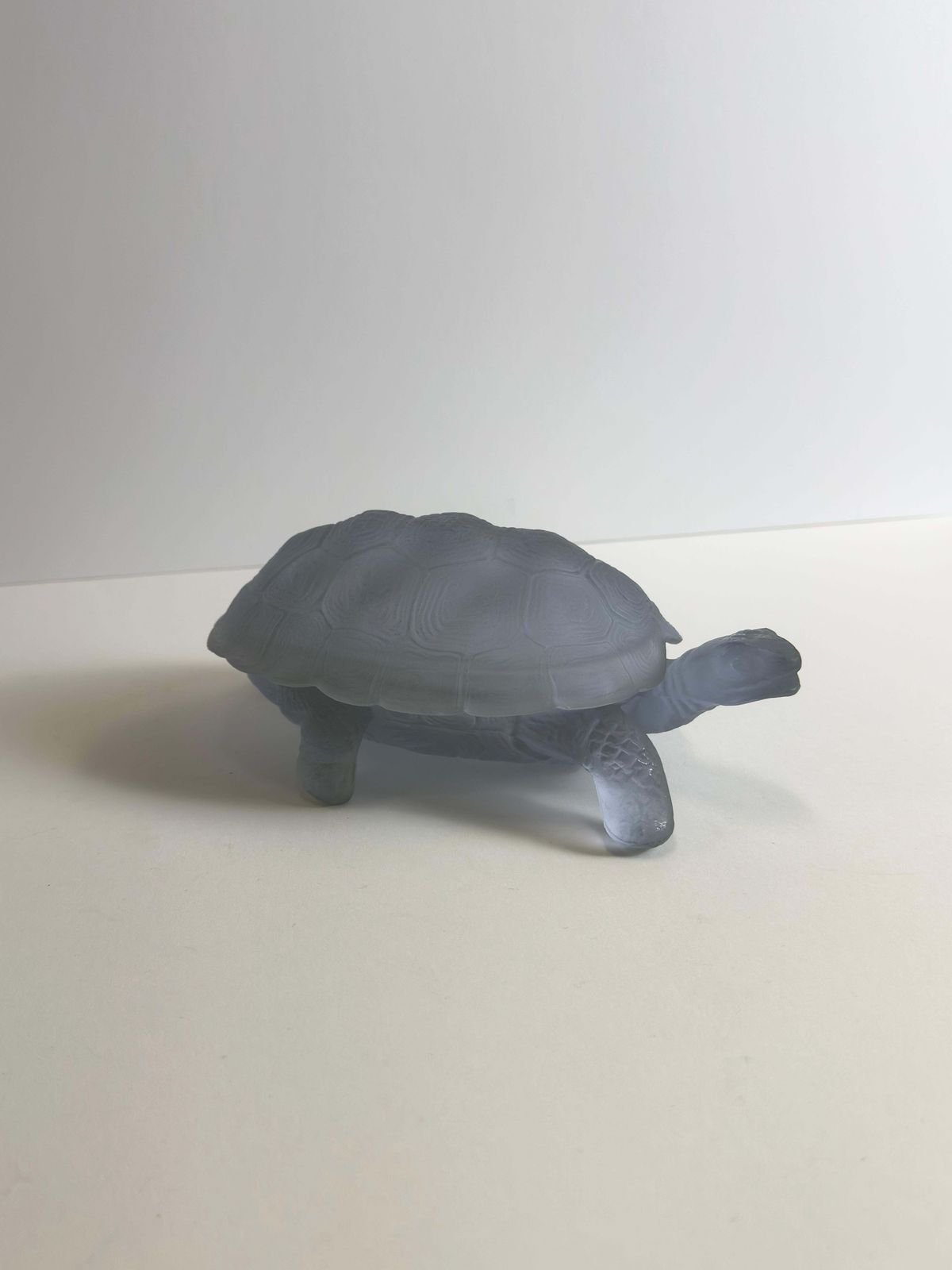 Lilac Neodymium Glass Turtle Trinket Box By Curt Schlevogt, Czechoslovakia 1960s photo buy