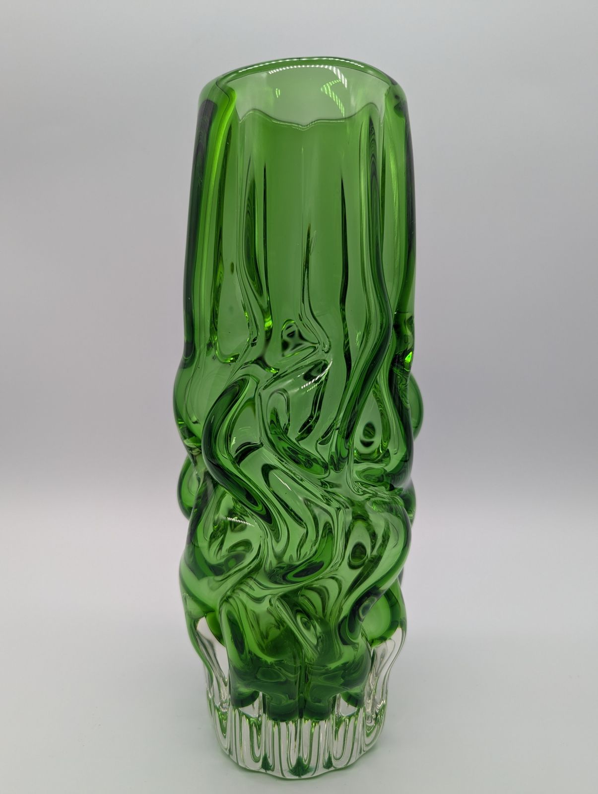 Pavel Hlava For Borské Sklo – Green Single Tone Encased “Brain” Vase, C.1960s (26 Cm)