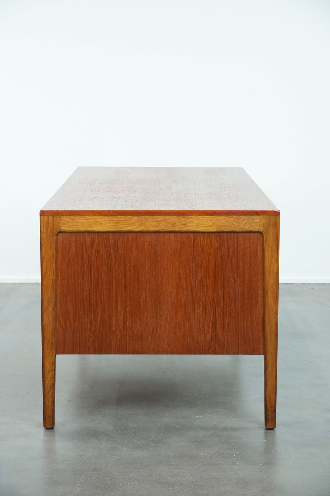 Vintage Bureau Uit De Jaren 1960, Duits Design Van Hartmut Lohmeyer Voor Wilkhahn, Met 6 Lades photo vinterior