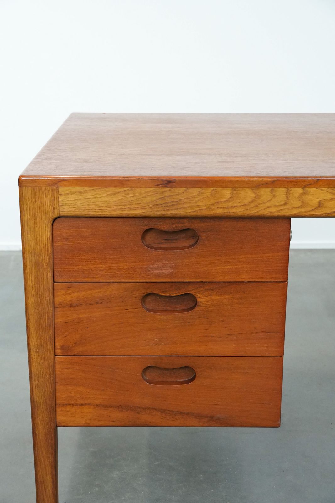 Vintage Bureau Uit De Jaren 1960, Duits Design Van Hartmut Lohmeyer Voor Wilkhahn, Met 6 Lades photo vintage