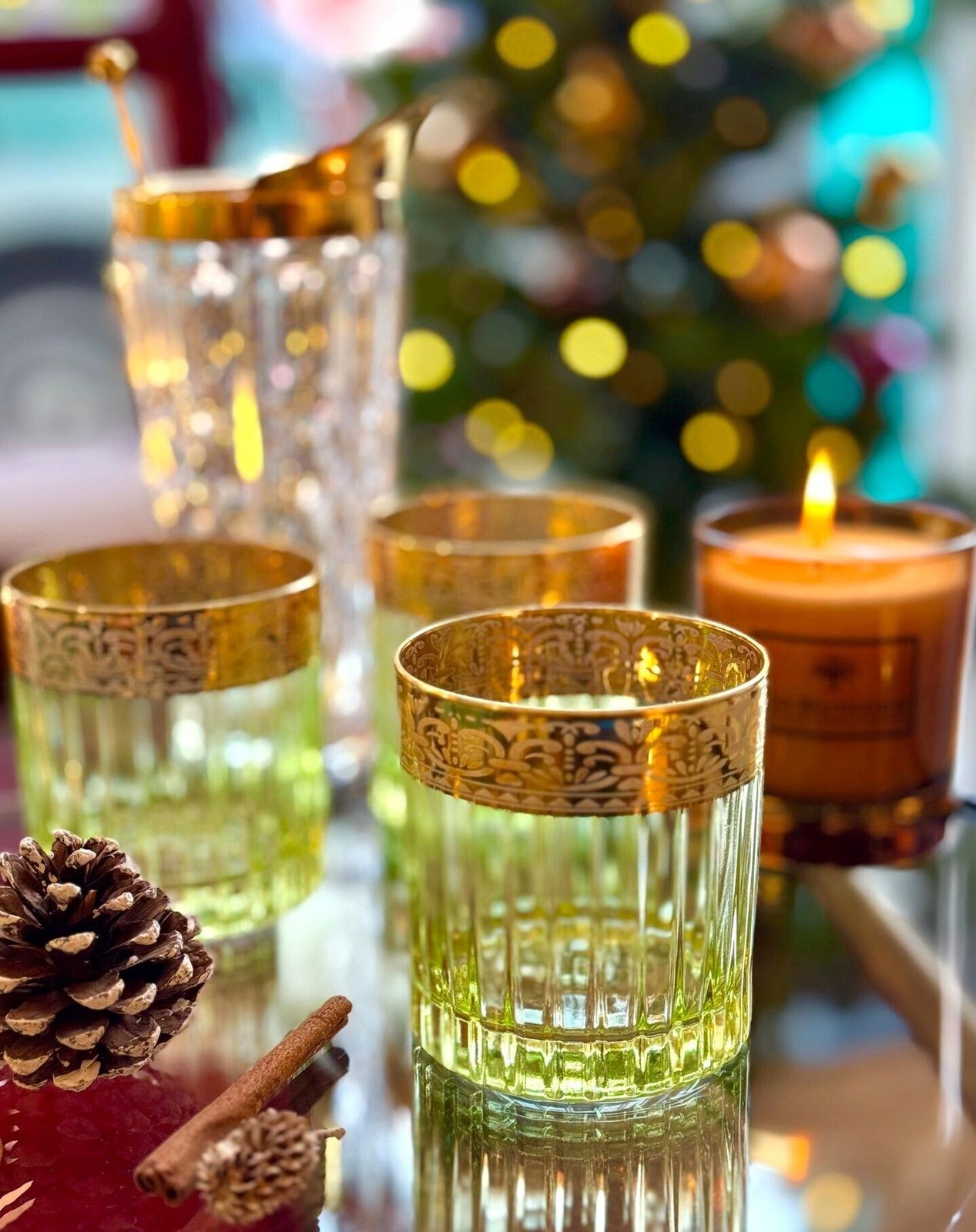 295.0 A Set Of Six Italian Artemisia Green Crystal Tumblers With 24 Ct Gold Decoration photo