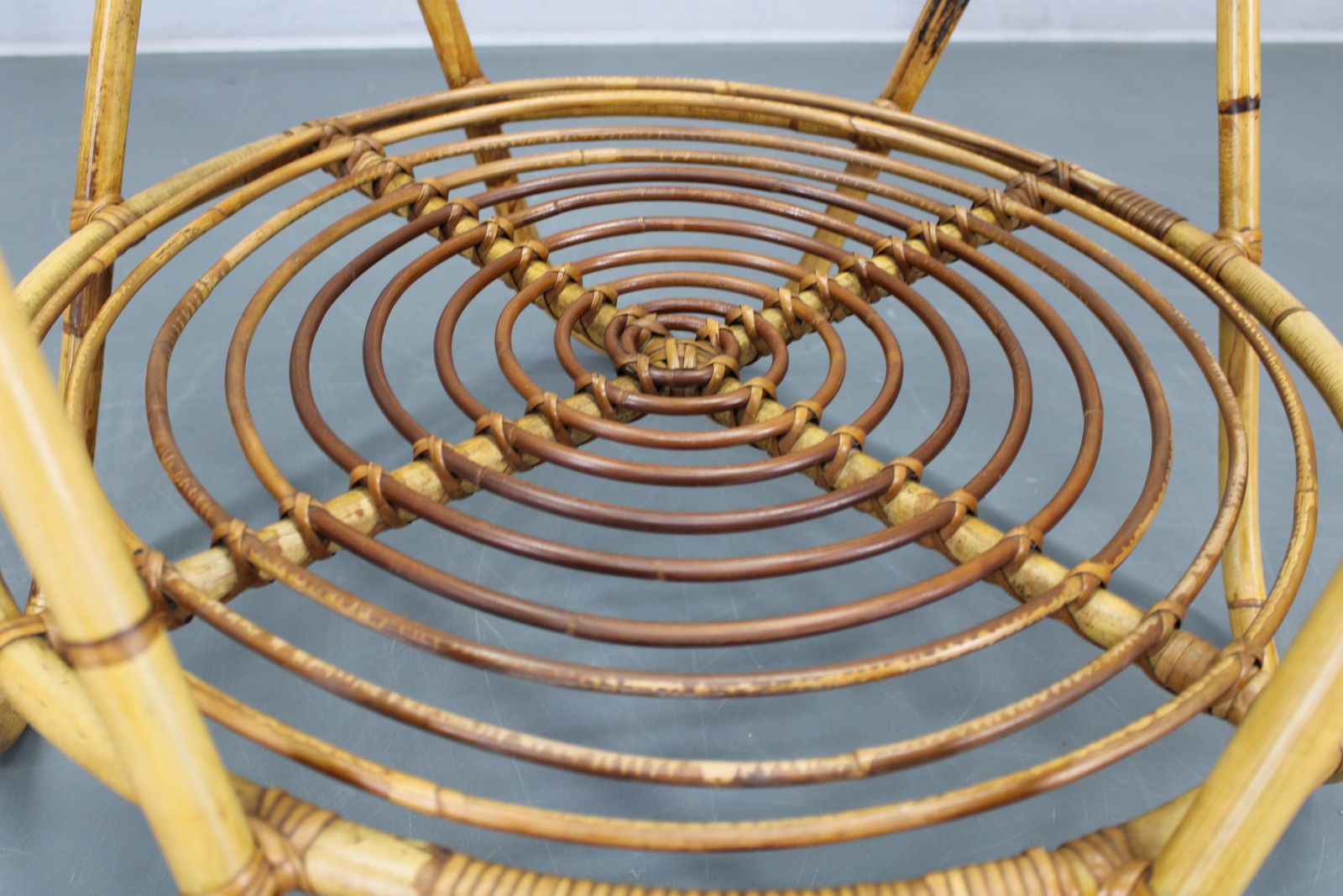 photo for sale 1960s Italian Rattan Coffee Table With Glass Top, Mid Century Round Design