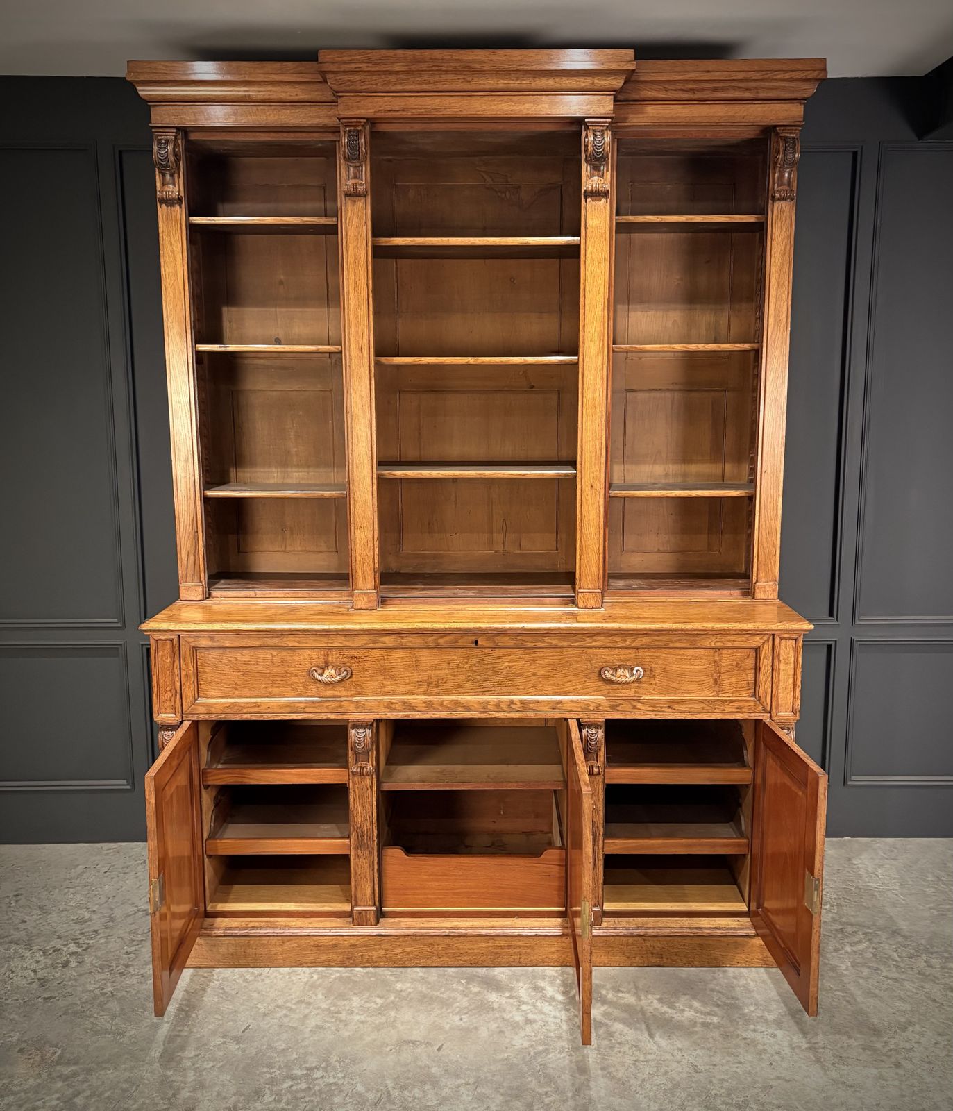 Early Victorian Breakfront Oak Bookcase photo 6250.0