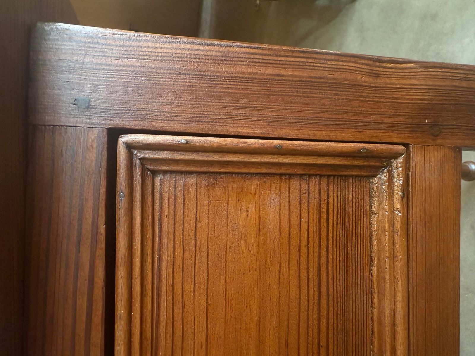 2413.0 Table console ou table de canapé espagnole rustique en pin « Mobila », avec tiroir photo