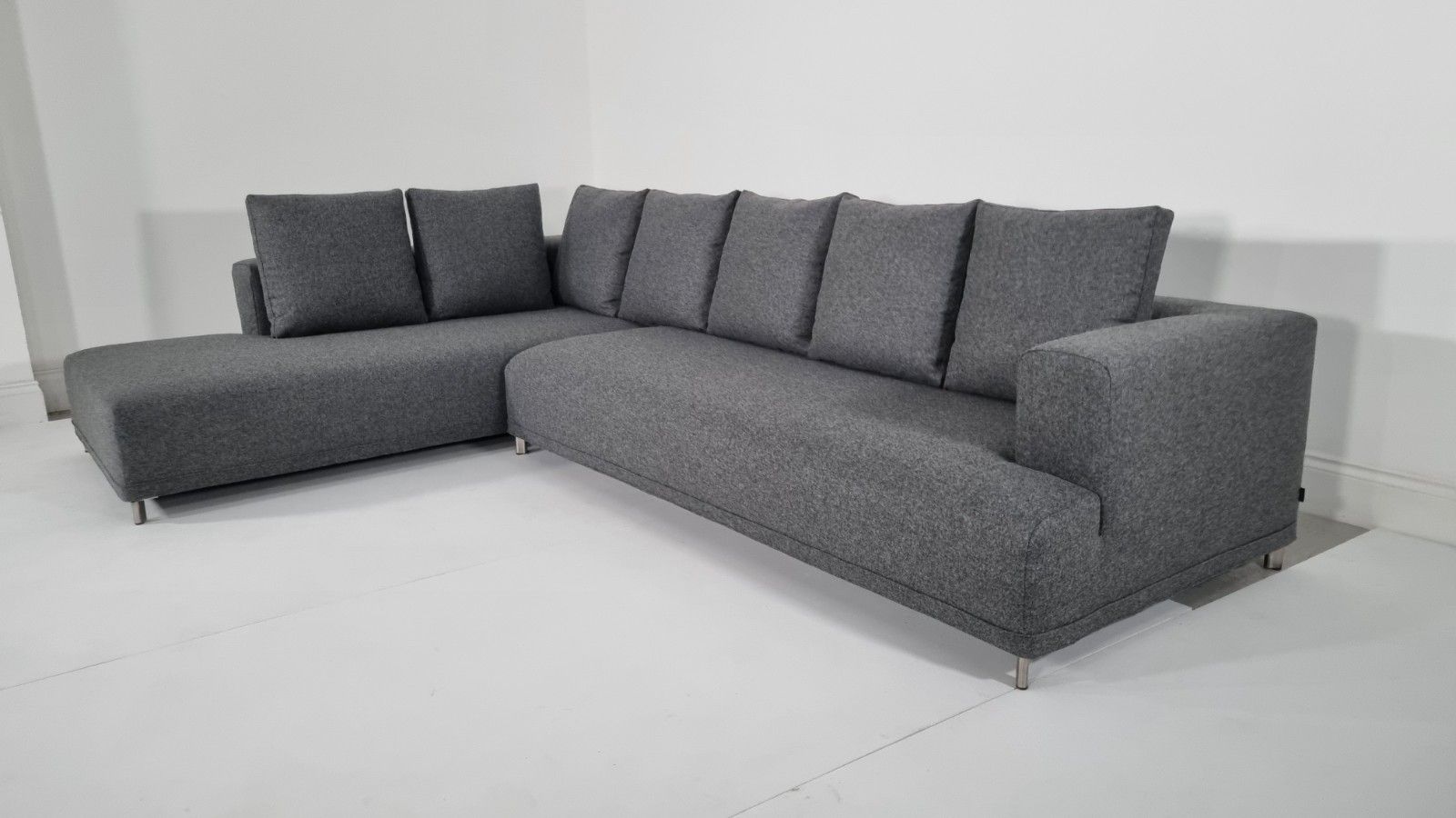 photo for sale Ligne Roset Opium L/R Grande In Luxurious Grey Wool In Immaculate Condition