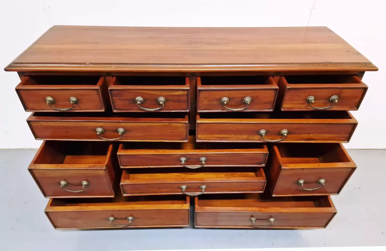 Mahogany Chest Of Drawers, Mid 20th Century photo vinterior