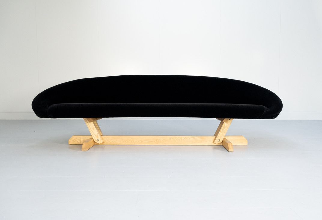 George Smith Sofa – “Bean” 4 Seat Sofa By Tom Dixon – In Kvadrat “Haakon” Mohair