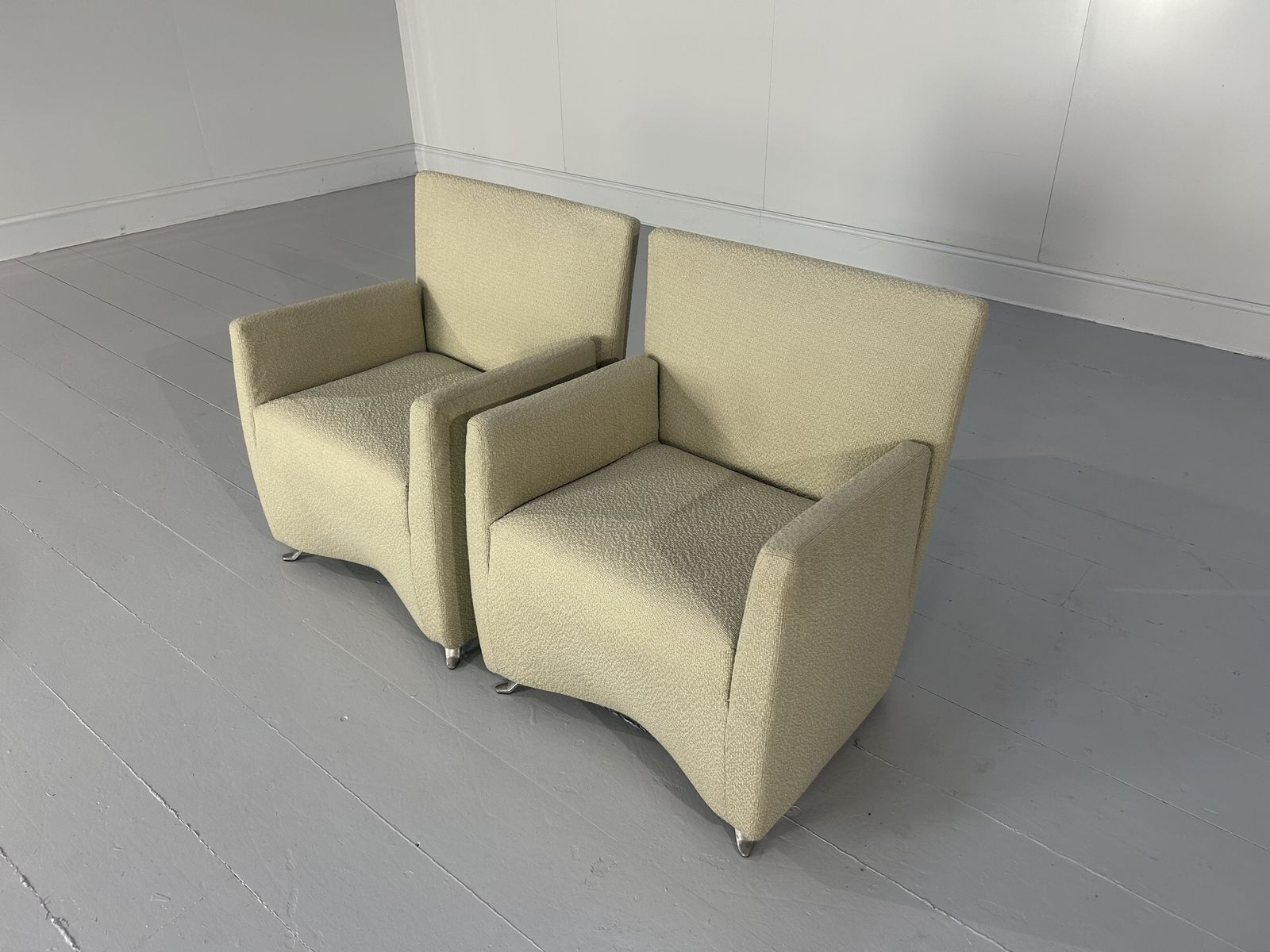 Pair Of Baleri Italia "Caprichair" Lounge Armchairs In Neutral Boucle photo Furniture
