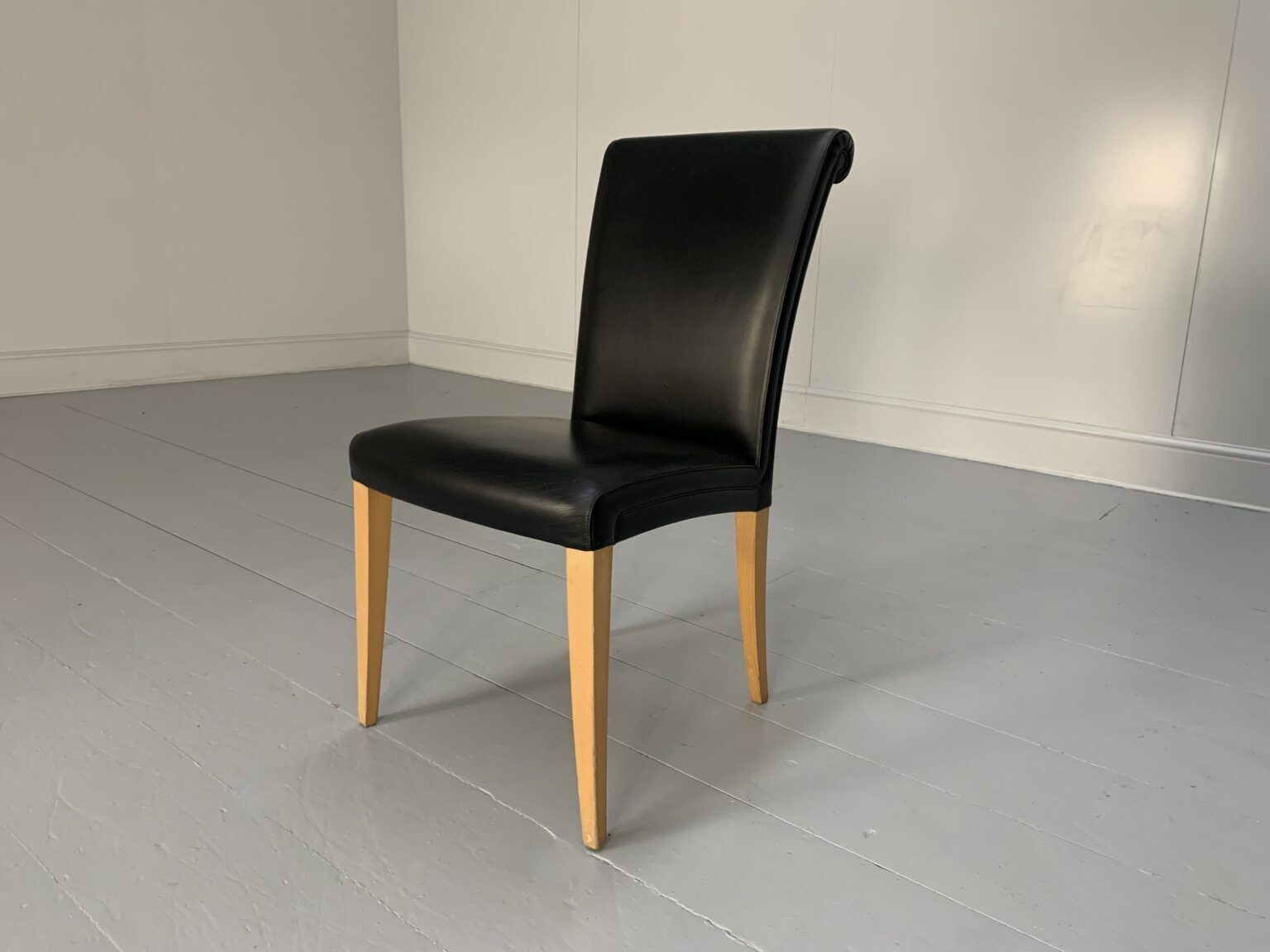 4 Poltrona Frau “Vittoria” Dining Chairs – In Black “Pelle Frau” Leather photo for sale