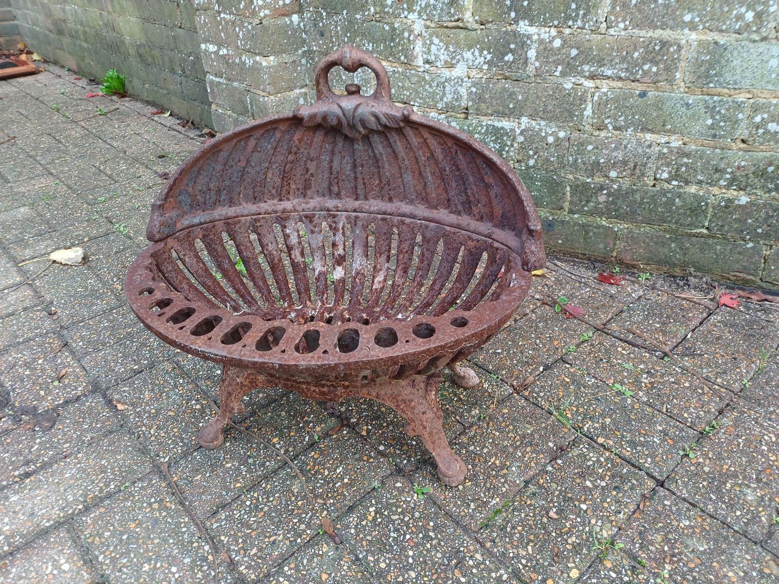 Antique Victorian Cast Iron Fire Grate Basket Heavy Salvage Fireplace Insert Rustic Garden Feature 19thc Coal Basket photo Home Fixtures