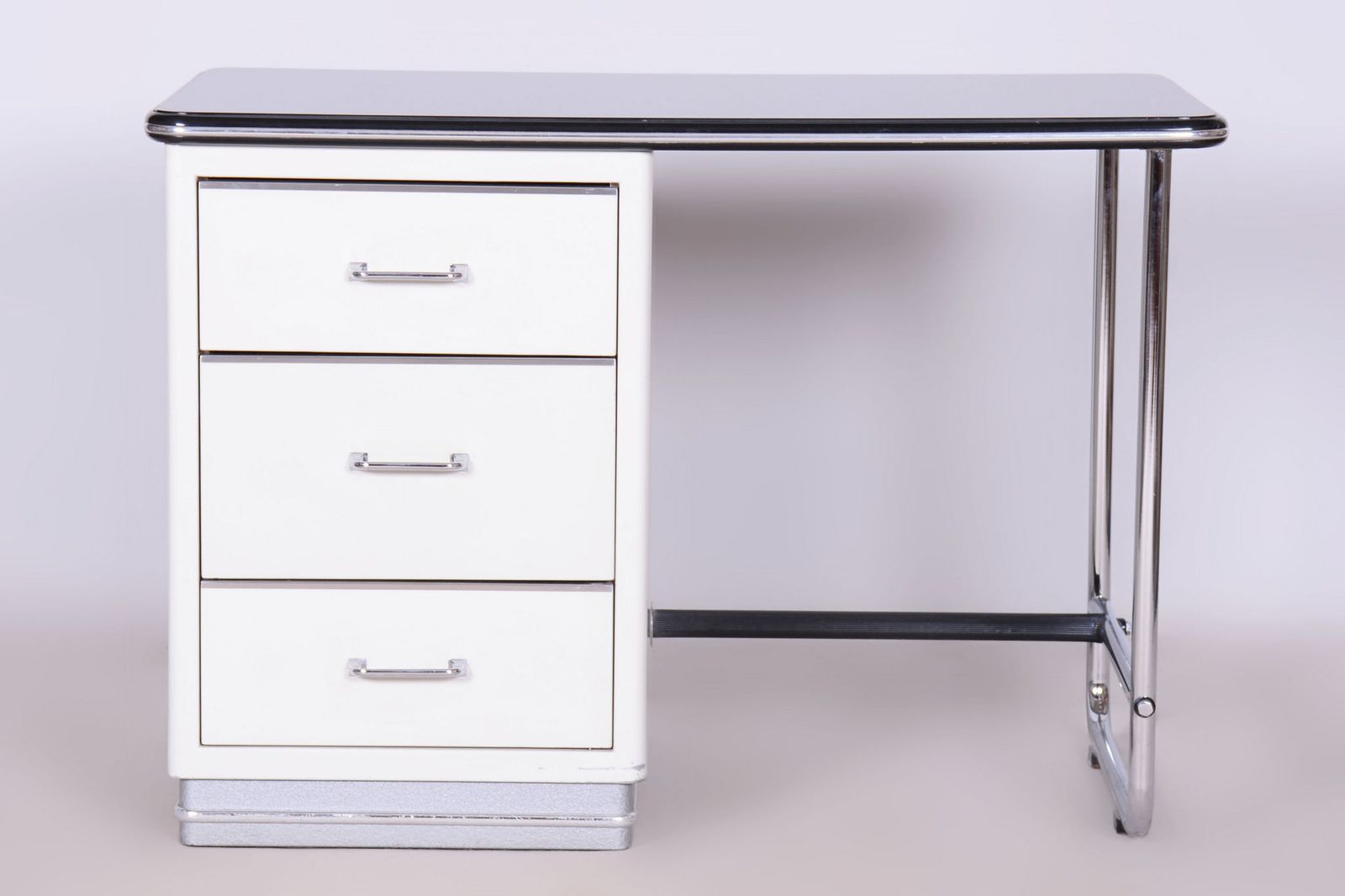 Restored Bauhaus Writing Desk, Steel, Glass, Germany, 1940s photo 1150.0