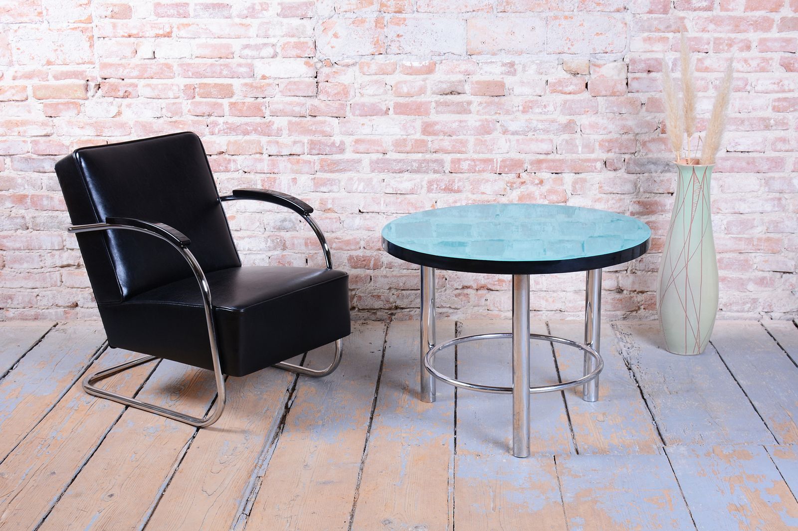 Restored Bauhaus Round Coffee Table, Chrome Plated Steel, Czech, 1930s photo vinterior