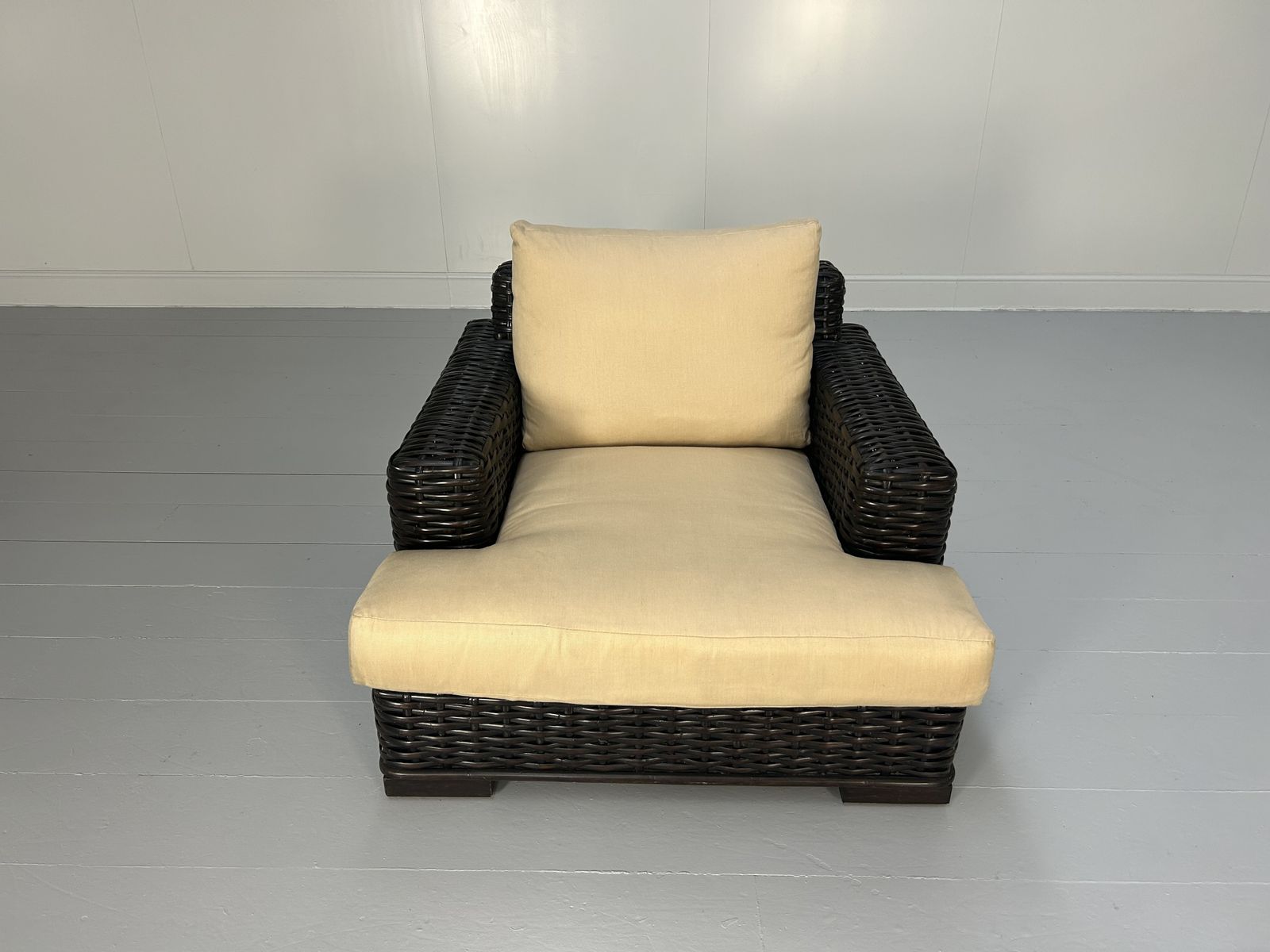 Ralph Lauren "Polo" Wicker Oversized Armchair With Linen Cushions photo vinterior