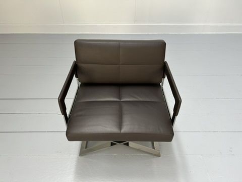 Pair Of Poltrona Frau “Aster X” Lounge Armchairs – In Dark Brown “Pelle Frau” Leather photo vintage