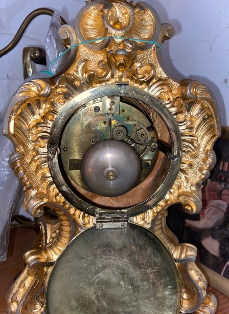 photo furniture Gilt Rococo Mantel Clock Dupont De Paris French 1850