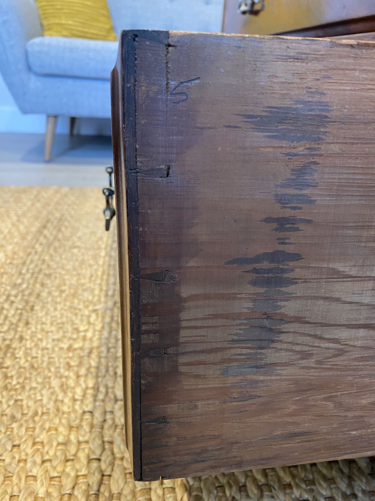 English Georgian Style Mahogany Hand Crafted Chest Of Drawers, Late 19th/Early 20th Century, photo furniture