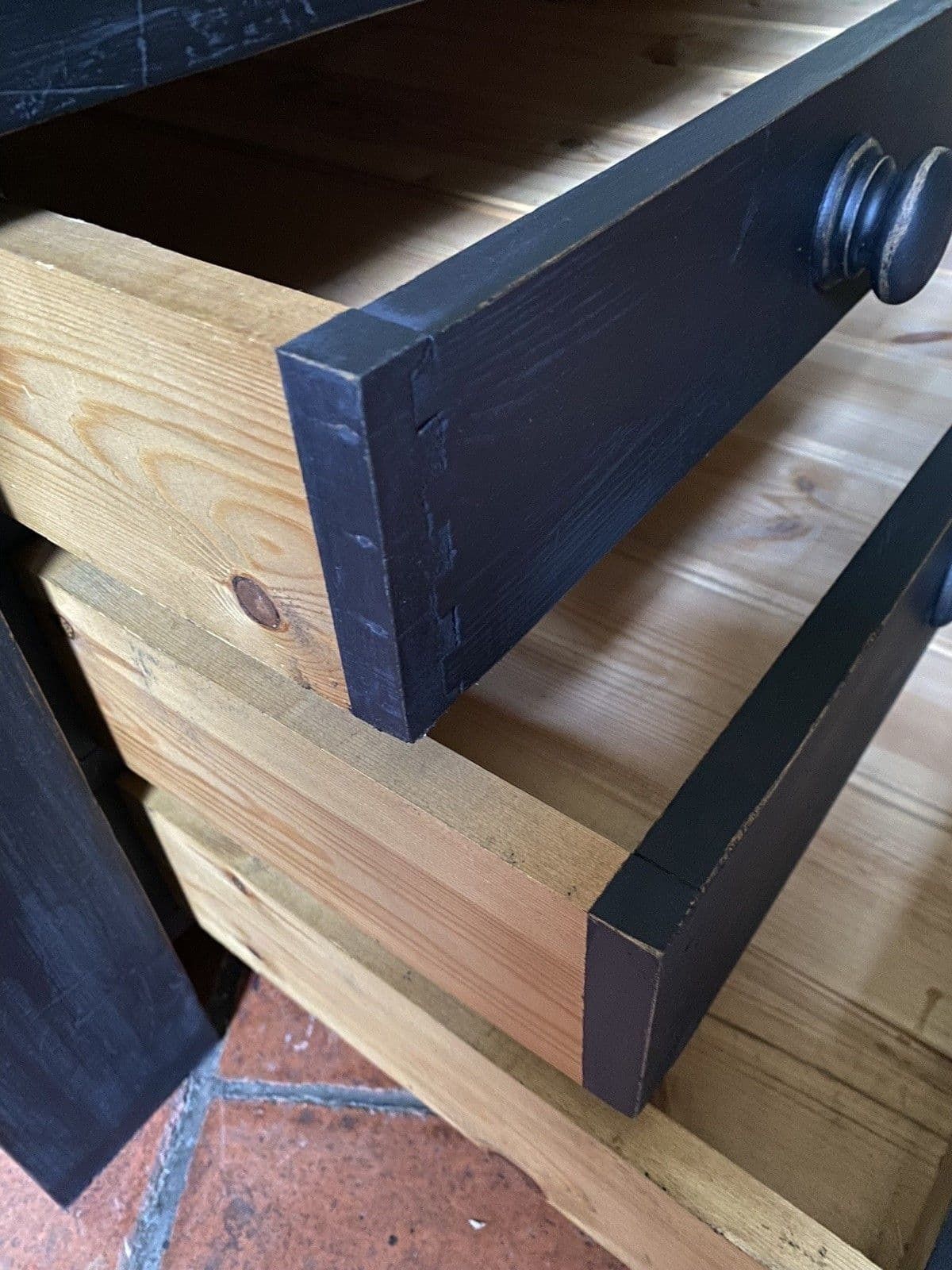 photo vinterior Large Black Painted Pine Late 20th Century Coffee Tv Table Plan Chest Style