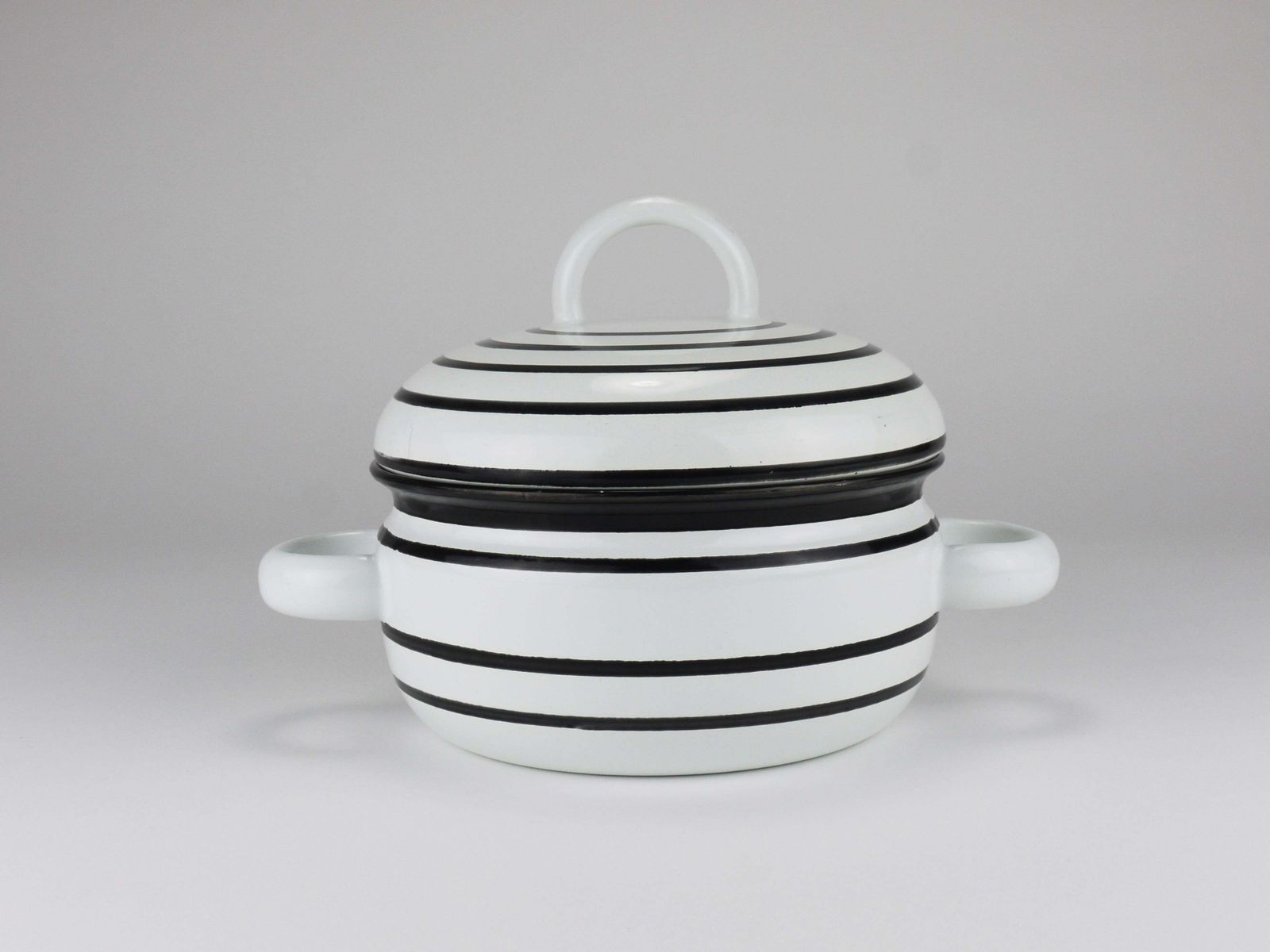 Carl Aubock III Enameled „Culinar“ Pot With Lid, Ostovics Vienna, Austria, 1970s photo furniture