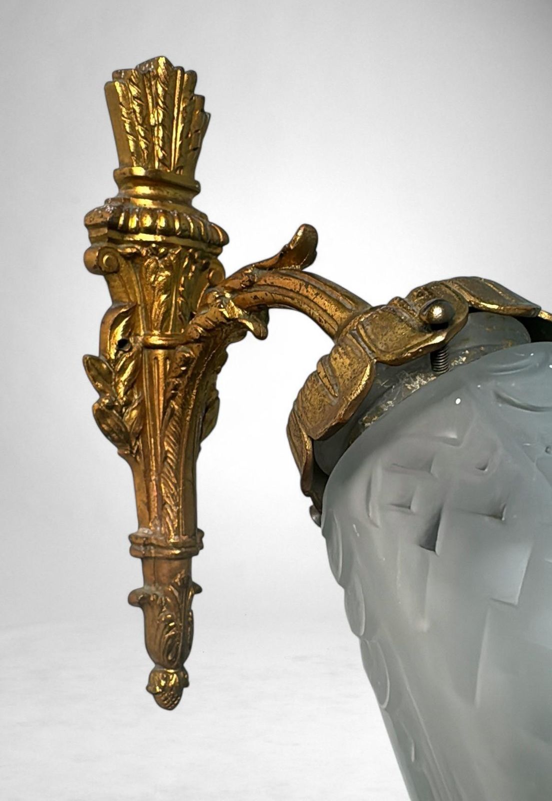Art Nouveau Art Deco Pair Of Gilt Bronze And Cut Glass Wall Sconces photo vintage