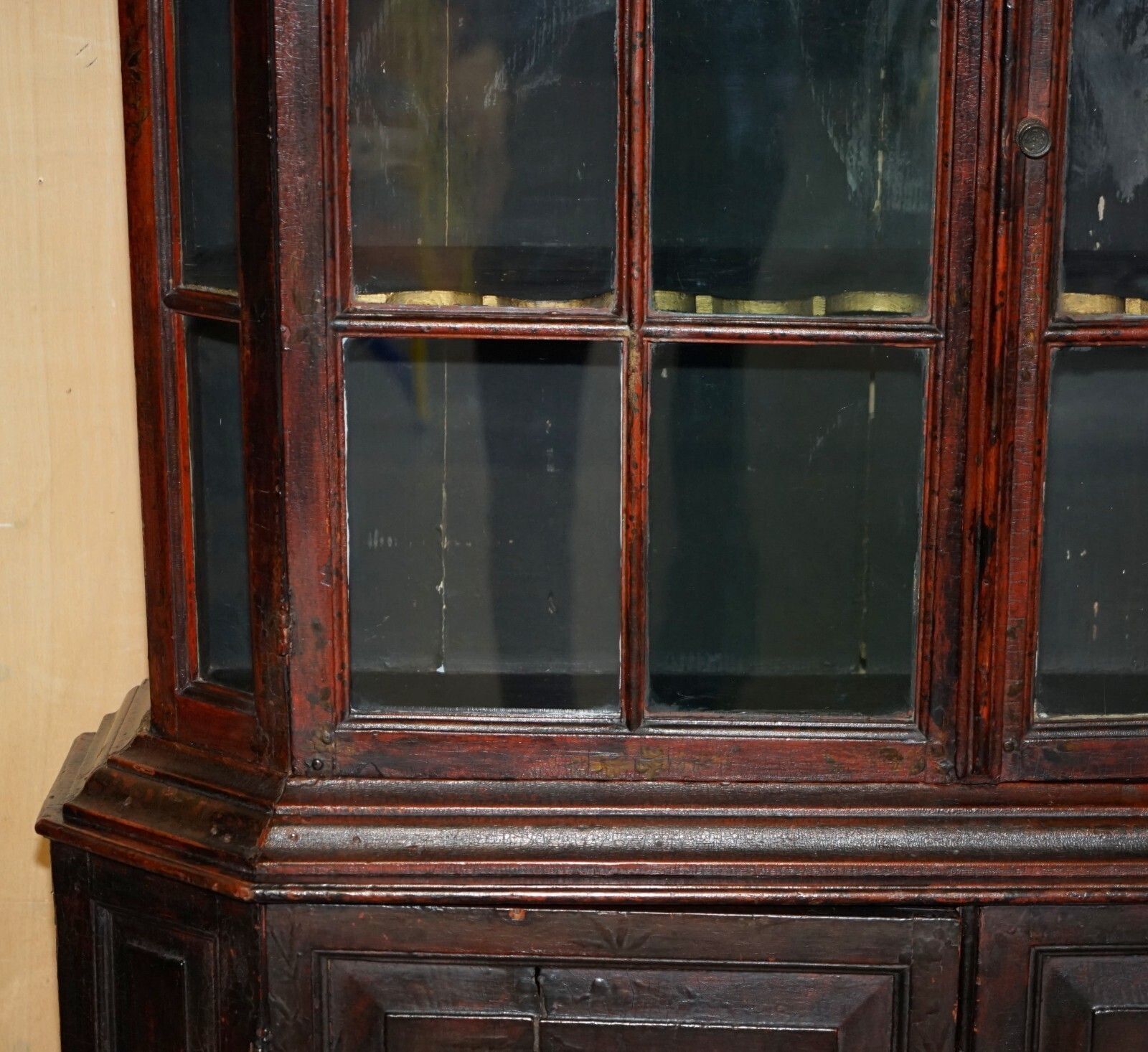 8950.0 Exquisite Antique 18th Century Chinese Chinoiserie 1780 China Cabinet Cupboard photo
