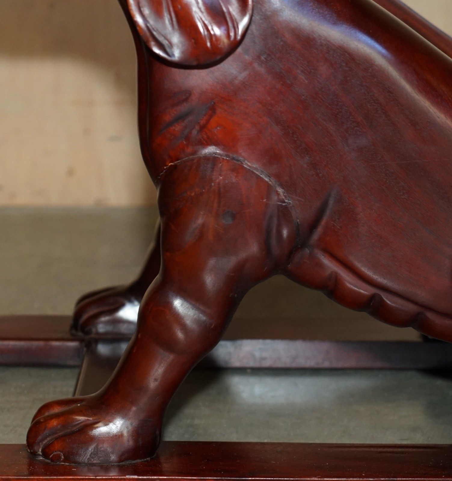 photo furniture Pair Of Deep Mahogany Library Steps Depicting Ornately Carved Dogs To The Sides