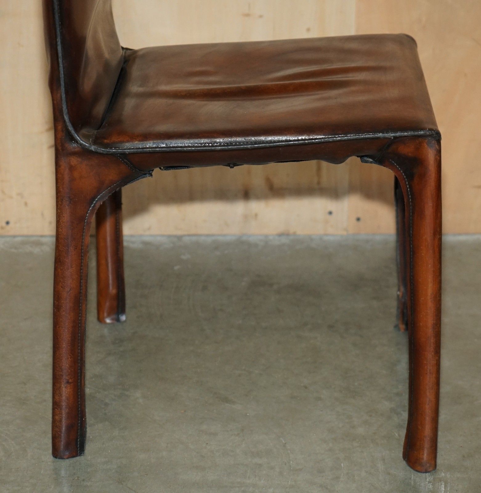 photo vinterior Luxury Restored 1977 Mario Bellini For Matteo Grassi Cab 412 Desk / Dining Chair