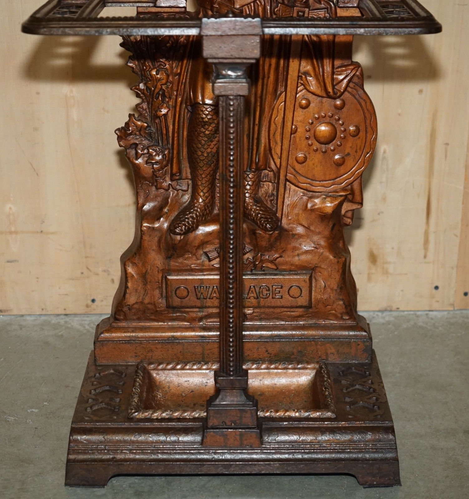 photo furniture 19th Century Scottish Cast Iron Umbrella Stand By Grahamston Of William Wallace