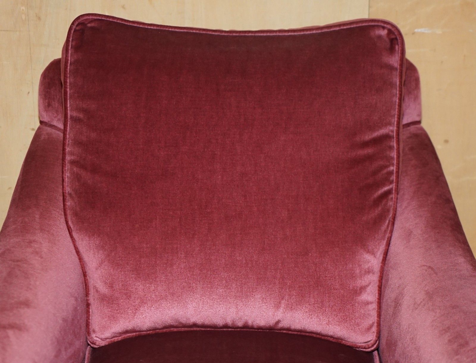 Exquisite Victorian Salmon Velour Upholstered Sofa & Pair Of Armchairs Suite photo 4950.0
