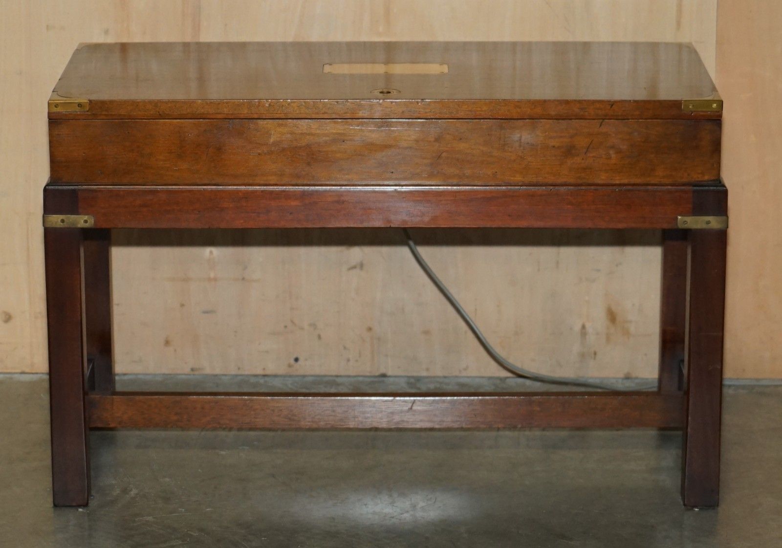 Royal Warrant Military Campaign Dynatron Hfc 65 Record Player Radio Coffee Table photo for sale